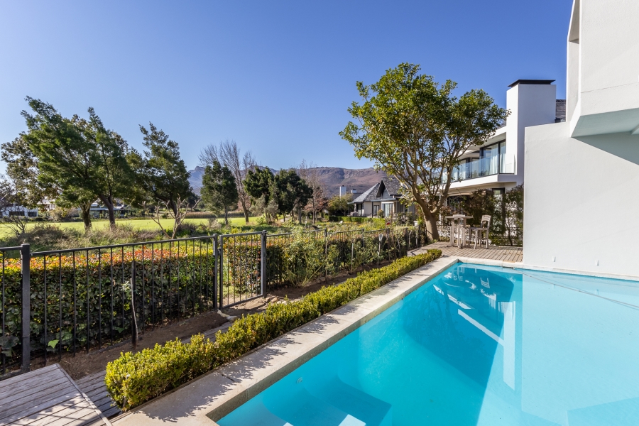4 Bedroom Property for Sale in Pearl Valley at Val de Vie Western Cape